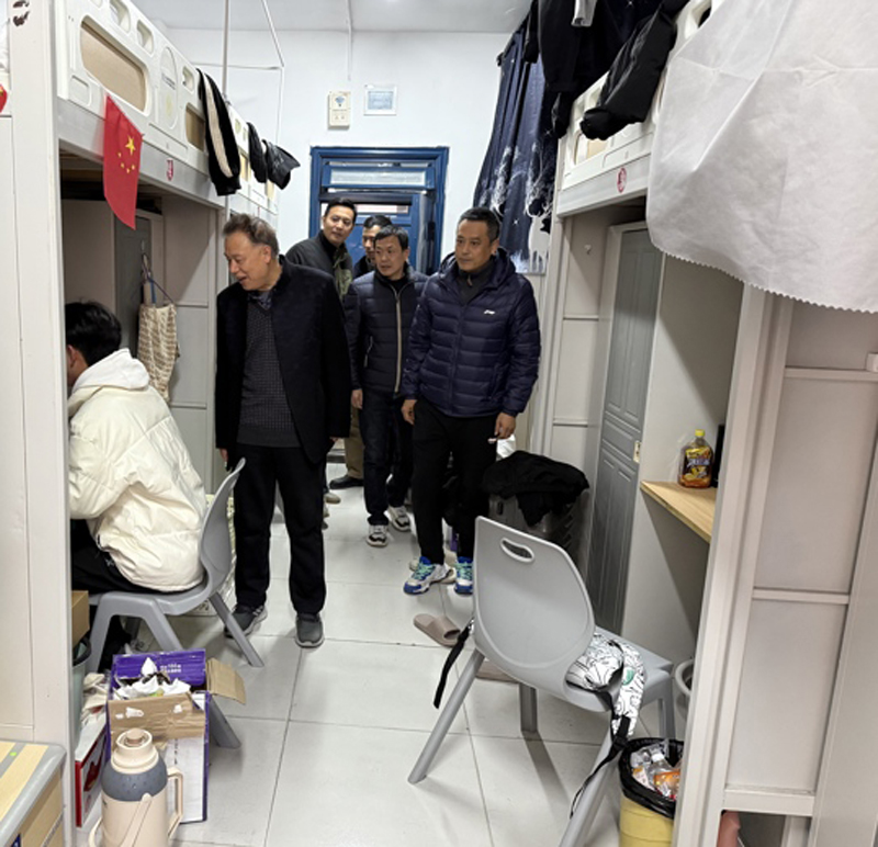 s_9d401bbc24b83ef4.jpg s_9d401bbc24b83ef4.jpg